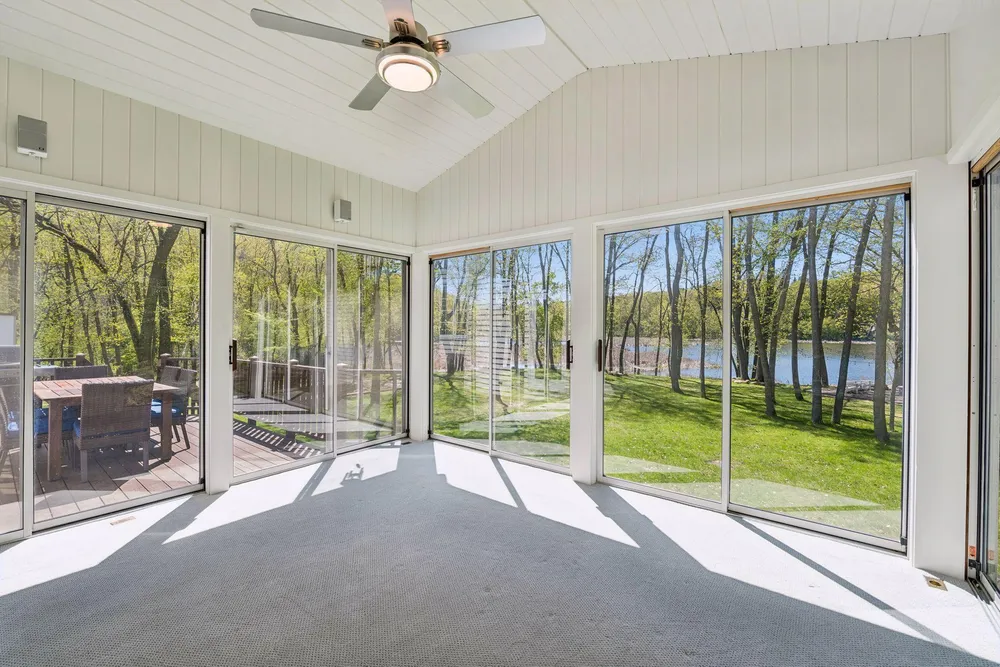 20150 Sweetwater Curve, Shorewood, MN 55331
