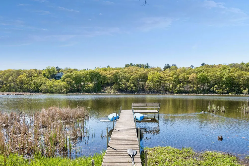 20150 Sweetwater Curve, Shorewood, MN 55331