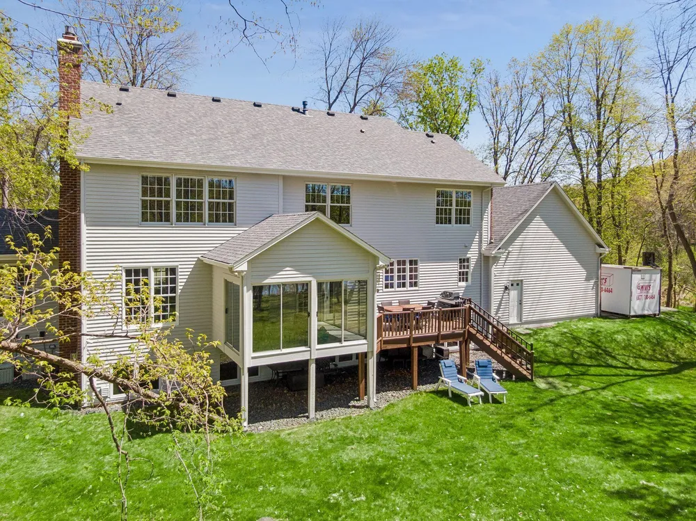 20150 Sweetwater Curve, Shorewood, MN 55331