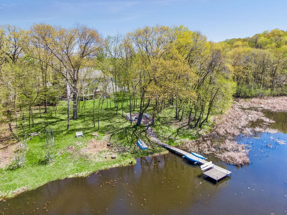 20150 Sweetwater Curve, Shorewood, MN 55331