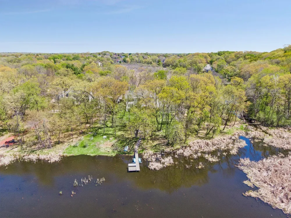 20150 Sweetwater Curve, Shorewood, MN 55331