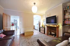 Solesbridge Lane Chorleywood WD3 photo 3