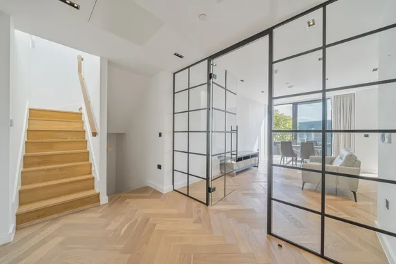 Cluny Mews London SW5