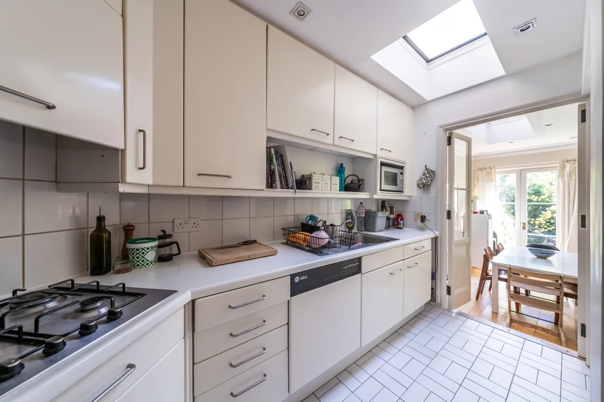 Hestercombe Avenue London SW6 photo 15