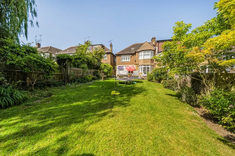 Wood Vale London N10 photo 3