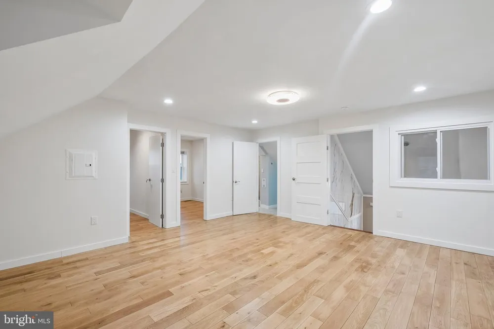 5900 Woodbine Ave, Philadelphia, PA 19131