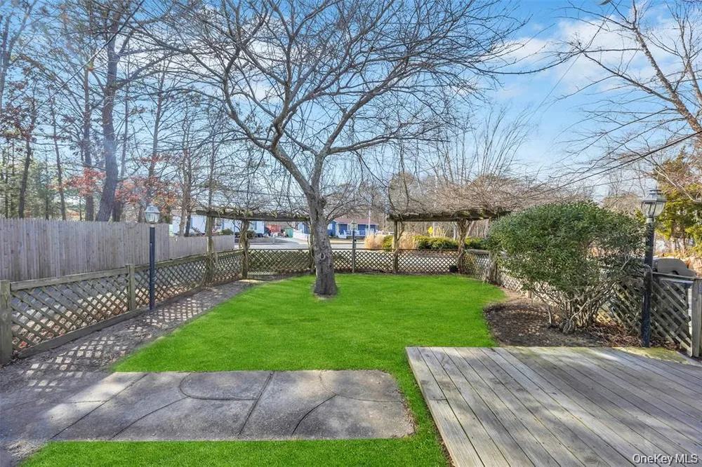 79C Traction Blvd, Patchogue, NY 11772