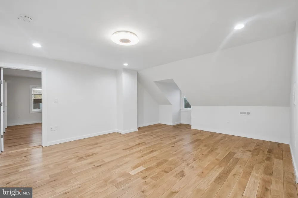 5900 Woodbine Ave, Philadelphia, PA 19131