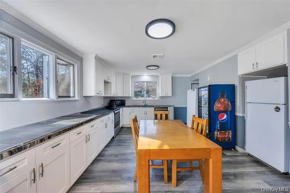 79C Traction Blvd, Patchogue, NY 11772