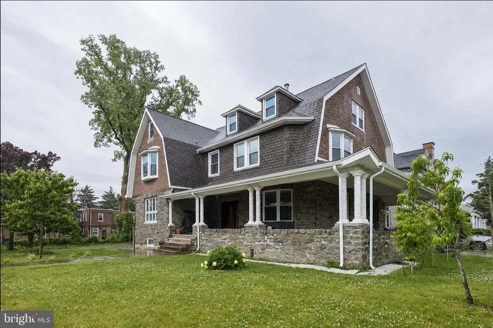 5900 Woodbine Ave, Philadelphia, PA 19131
