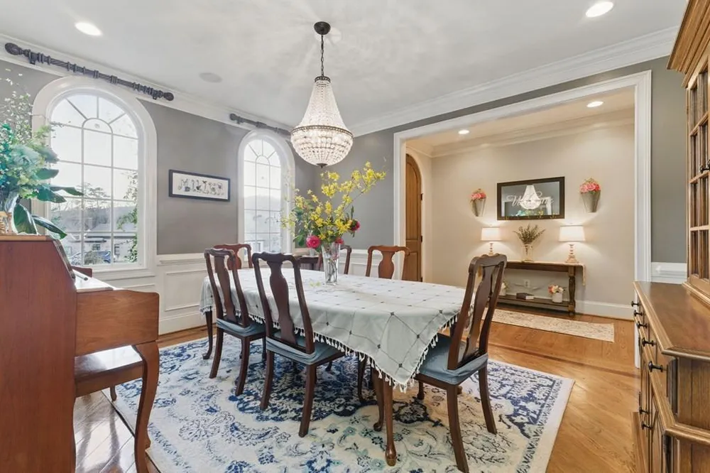 1801 Saint Ives Pl, Dalton, GA 30720