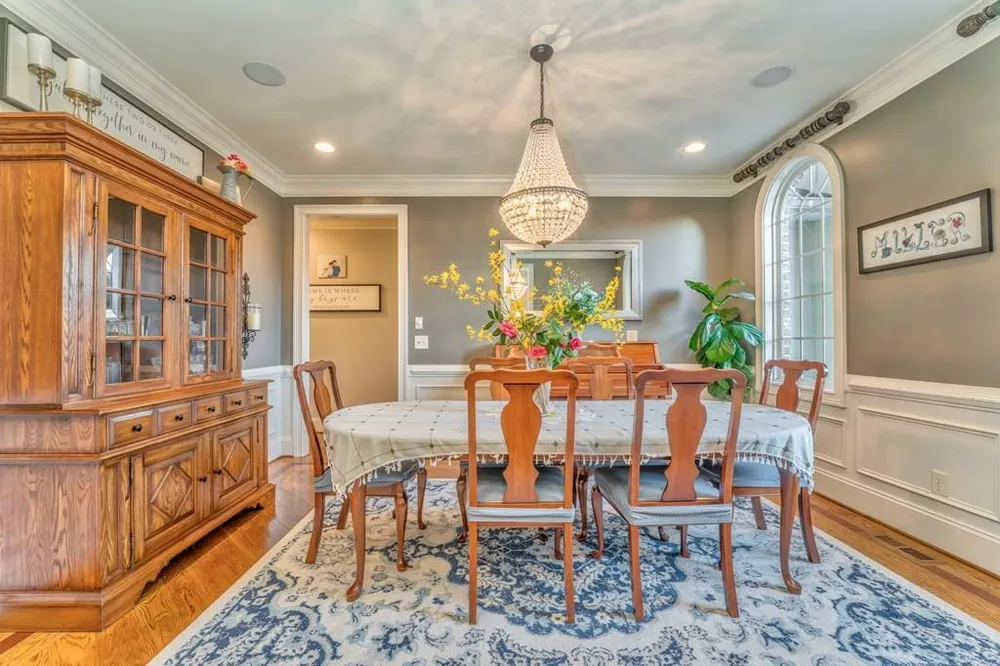 1801 Saint Ives Pl, Dalton, GA 30720