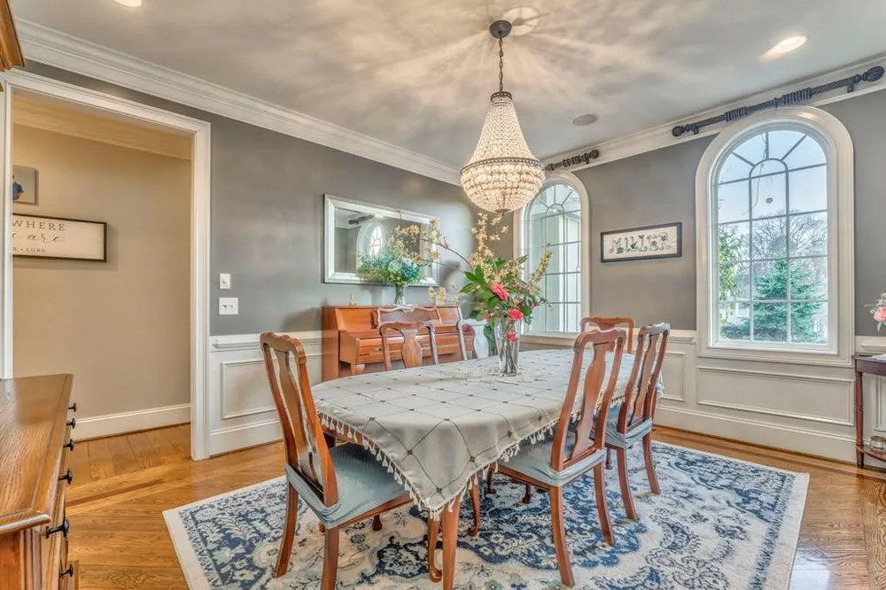 1801 Saint Ives Pl, Dalton, GA 30720