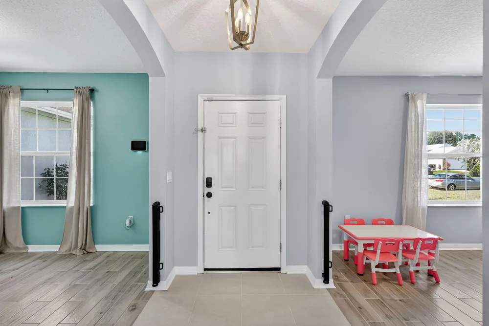770 SW Saragossa Ave, Port St Lucie, FL 34953