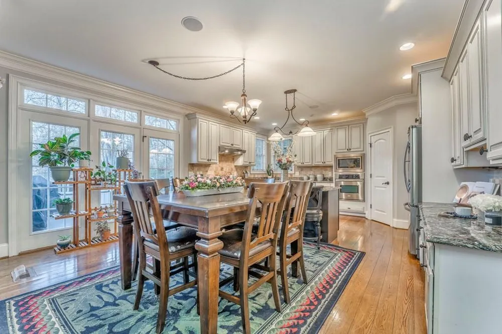 1801 Saint Ives Pl, Dalton, GA 30720