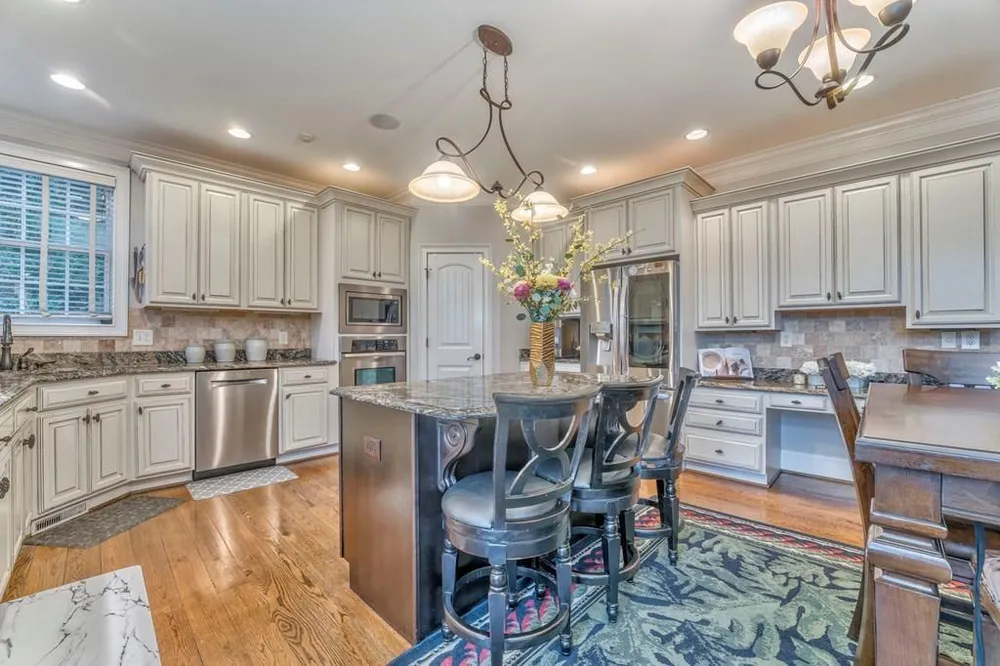 1801 Saint Ives Pl, Dalton, GA 30720