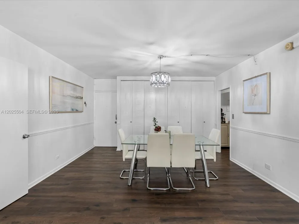 5005 Collins Ave, Miami Beach, FL 33140
