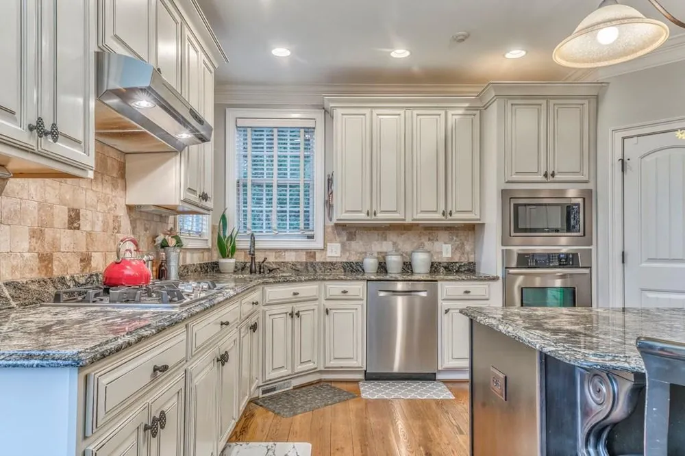 1801 Saint Ives Pl, Dalton, GA 30720