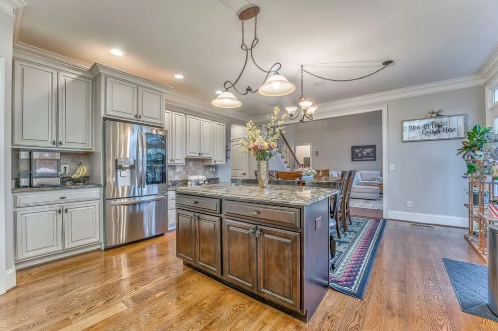 1801 Saint Ives Pl, Dalton, GA 30720