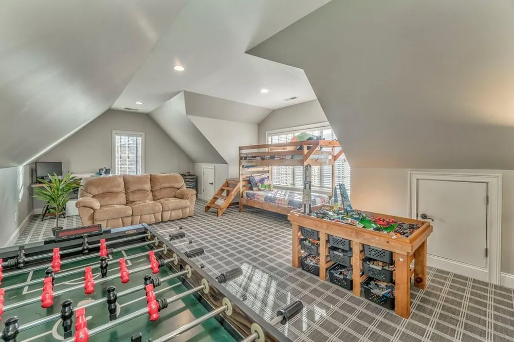1801 Saint Ives Pl, Dalton, GA 30720