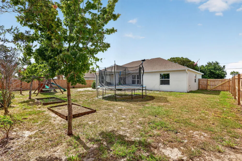 770 SW Saragossa Ave, Port St Lucie, FL 34953