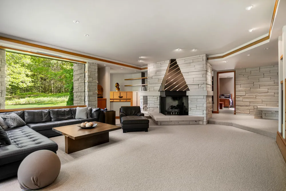 6479 144th Ave, Holland, MI 49423