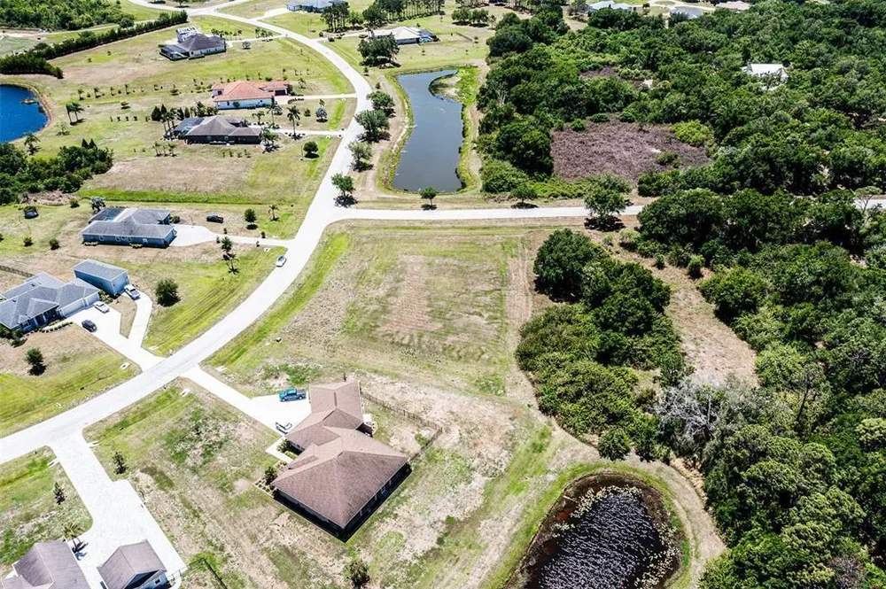 6211 Foal Creek Dr, Parrish, FL 34219