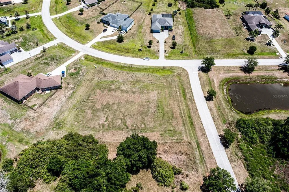 6211 Foal Creek Dr, Parrish, FL 34219