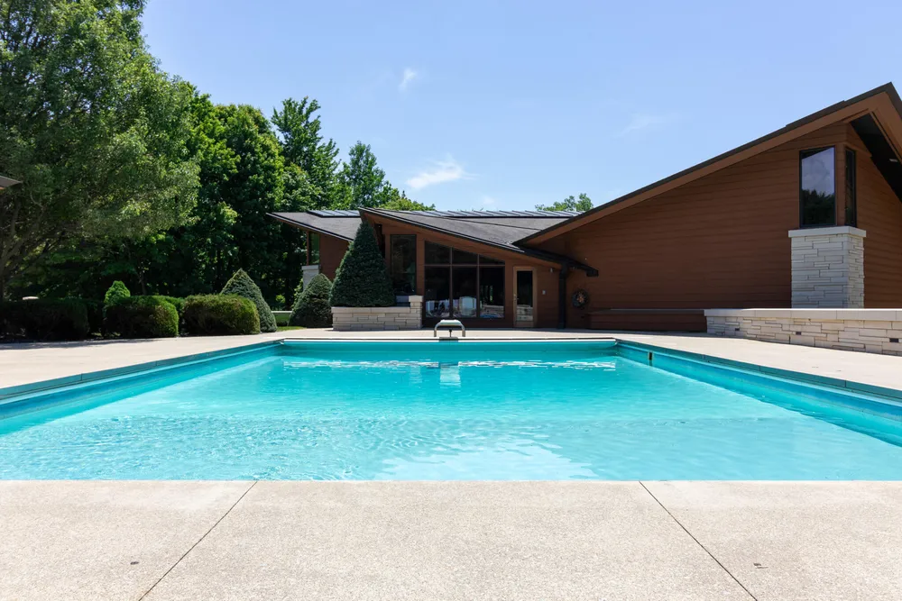 6479 144th Ave, Holland, MI 49423