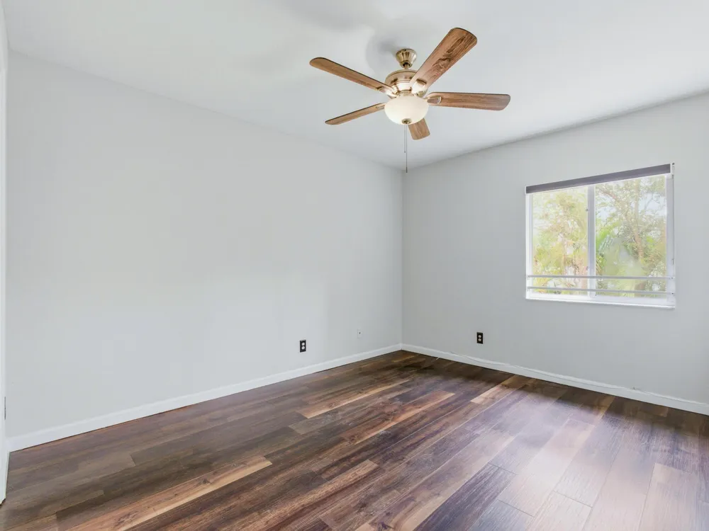 8772 Cypress Walk Ct, Tamarac, FL 33321