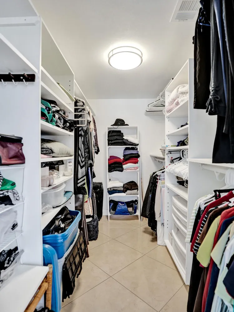 120 NW 53rd Pl, Pompano Beach, FL 33064