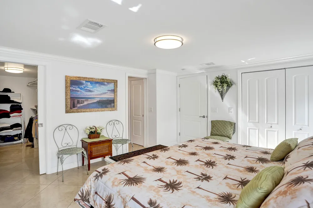 120 NW 53rd Pl, Pompano Beach, FL 33064