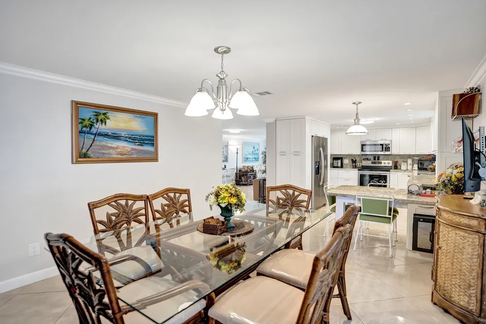 120 NW 53rd Pl, Pompano Beach, FL 33064