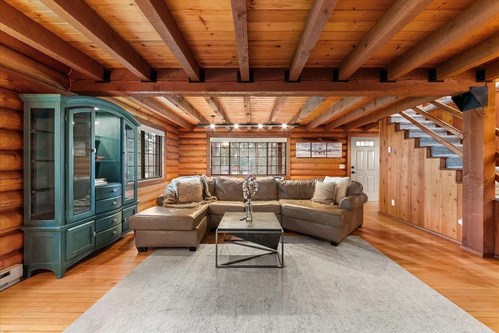 14725 N Schaffer Rd, Spokane, WA 99208