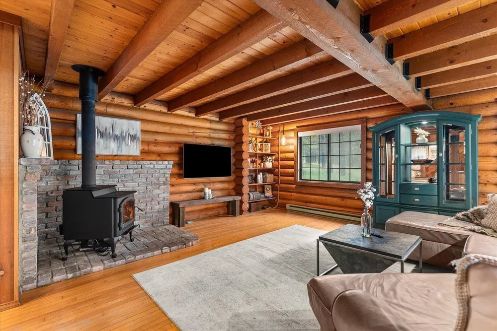 14725 N Schaffer Rd, Spokane, WA 99208