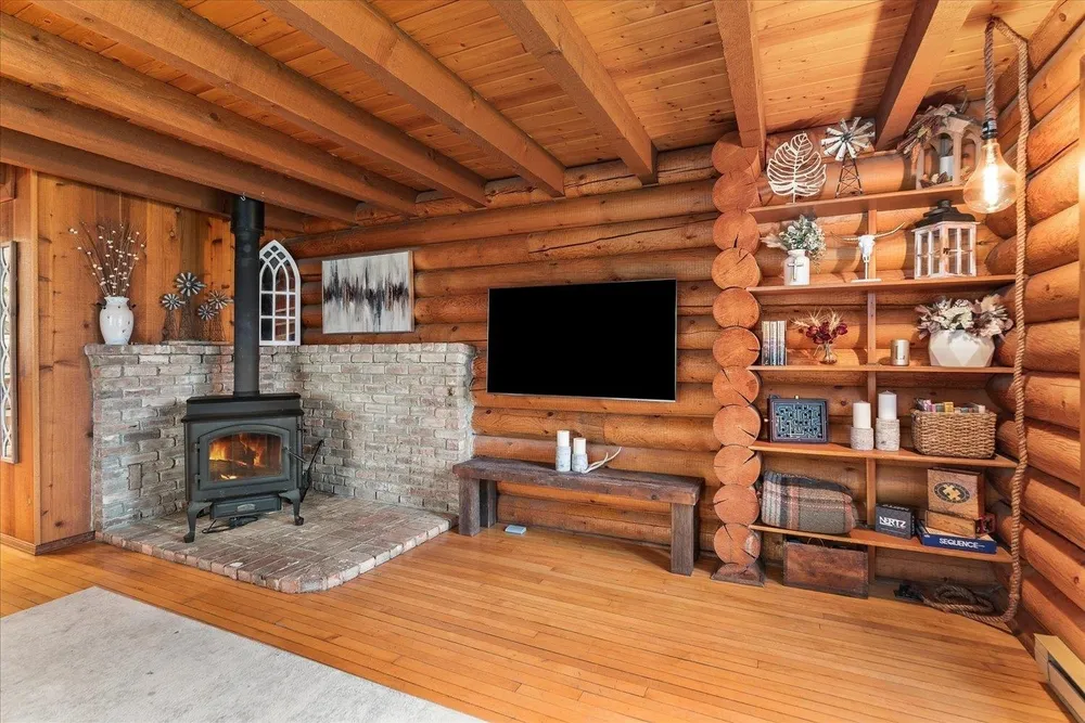 14725 N Schaffer Rd, Spokane, WA 99208