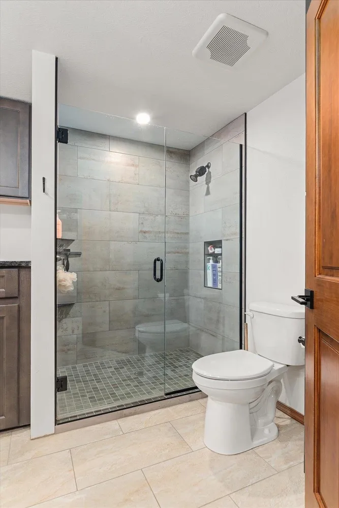 14725 N Schaffer Rd, Spokane, WA 99208