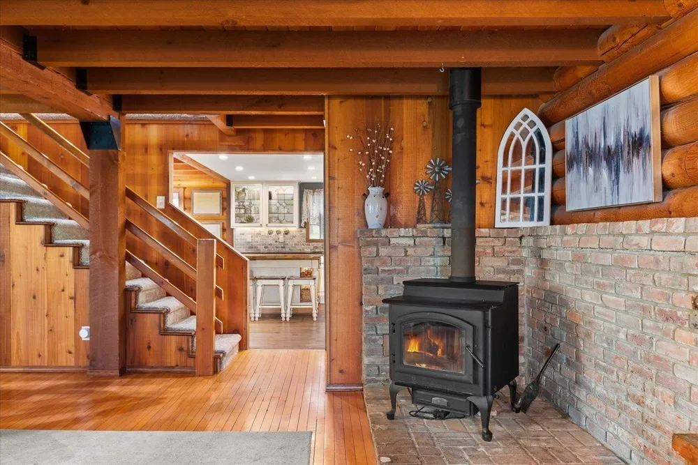 14725 N Schaffer Rd, Spokane, WA 99208