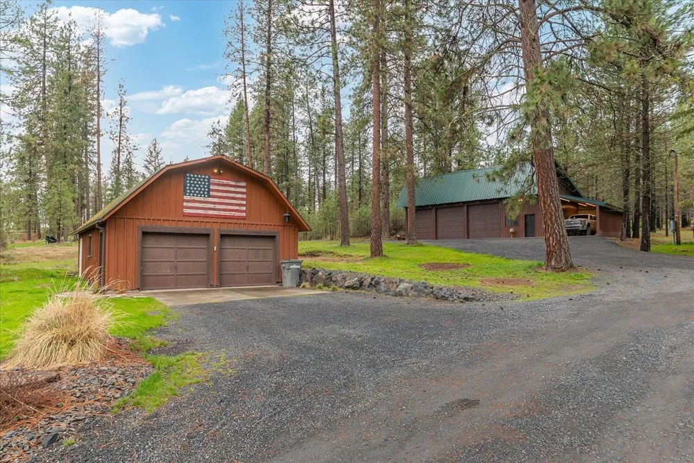 14725 N Schaffer Rd, Spokane, WA 99208