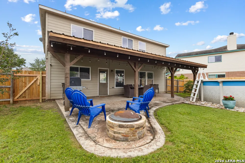 105 Hawks Meadows, Schertz, TX 78154