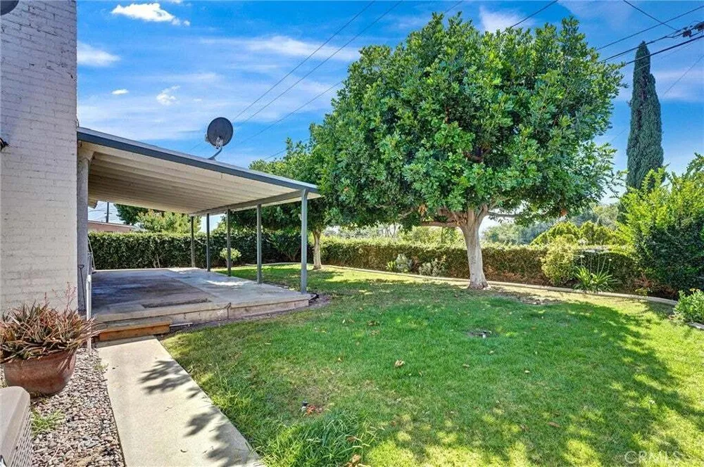 13527 Raceland Rd, La Mirada, CA 90638