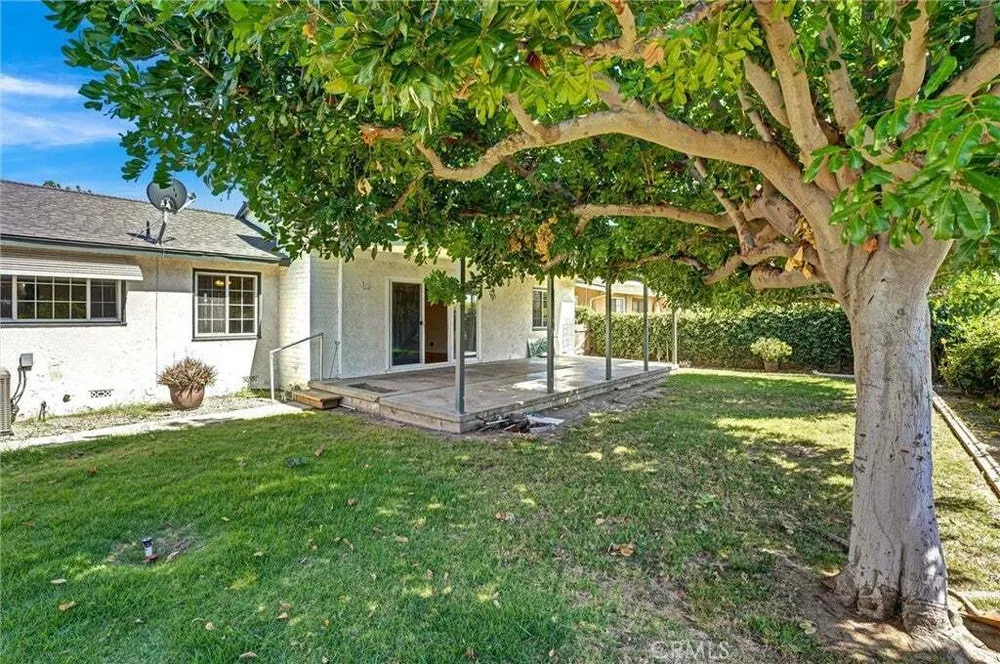 13527 Raceland Rd, La Mirada, CA 90638