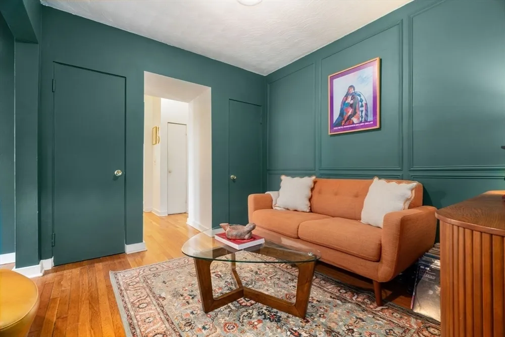 1404 Commonwealth Ave, Boston, MA 02135