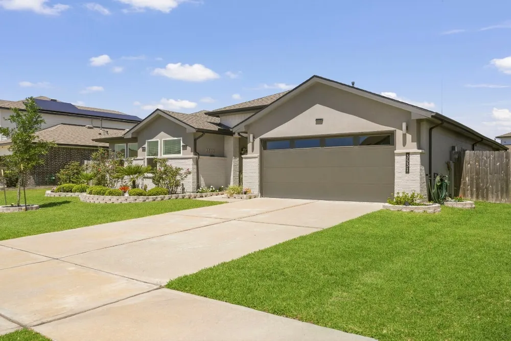 3531 Joshua Grove Ln, Missouri City, TX 77459-5260