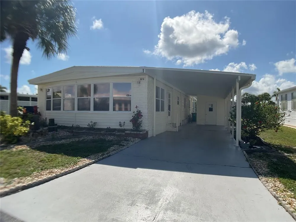 2100 Kings Hwy, Port Charlotte, FL 33980