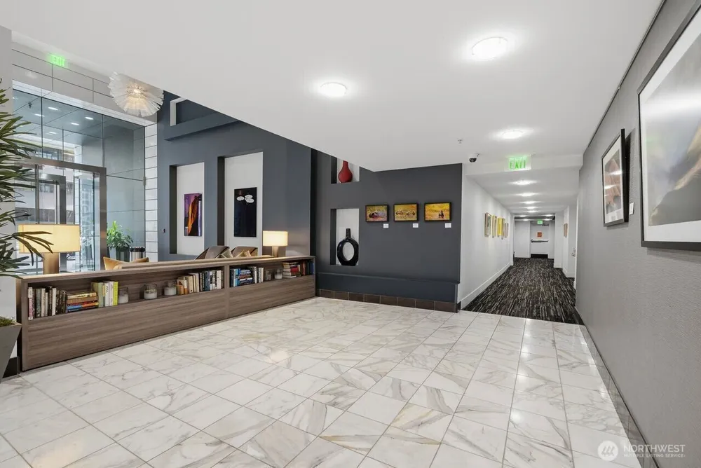 2911 2nd Ave, Seattle, WA 98121