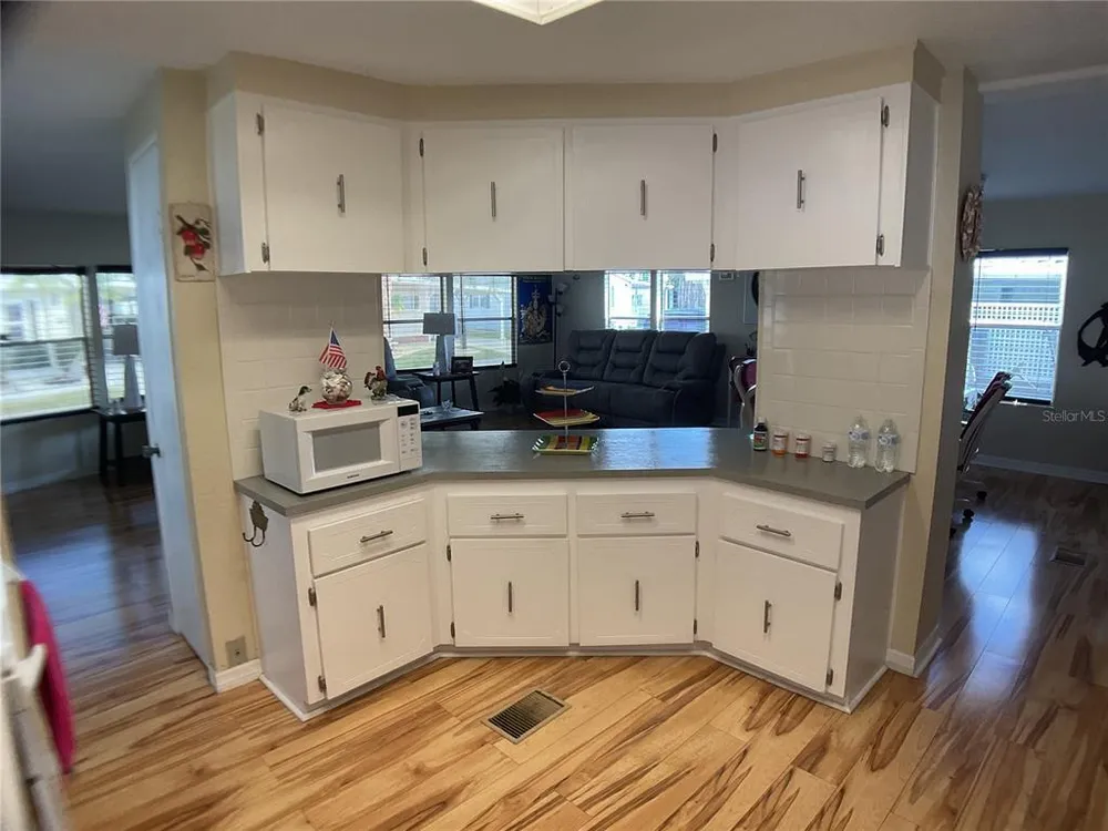 2100 Kings Hwy, Port Charlotte, FL 33980