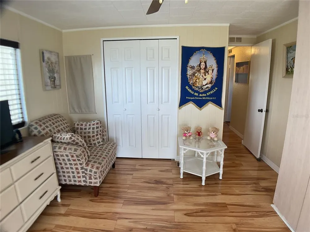 2100 Kings Hwy, Port Charlotte, FL 33980