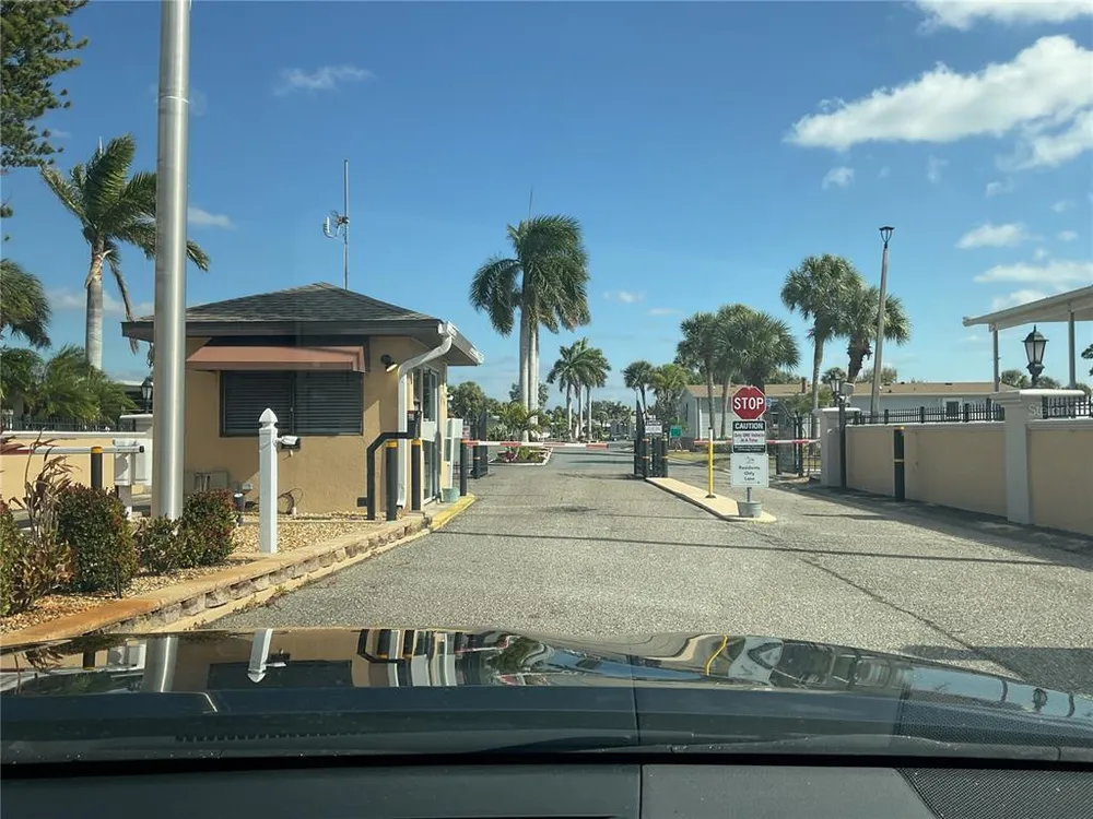 2100 Kings Hwy, Port Charlotte, FL 33980