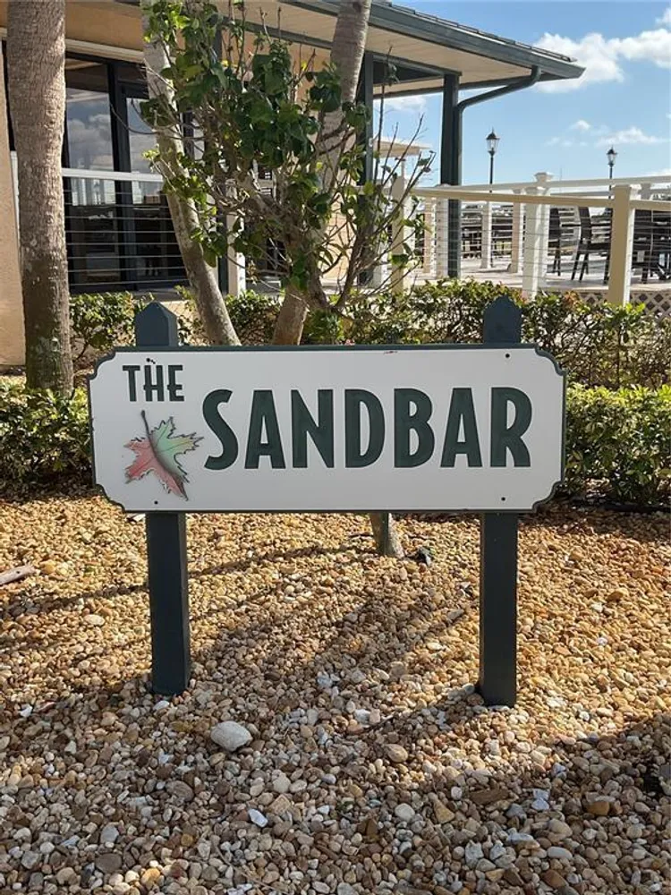 2100 Kings Hwy, Port Charlotte, FL 33980